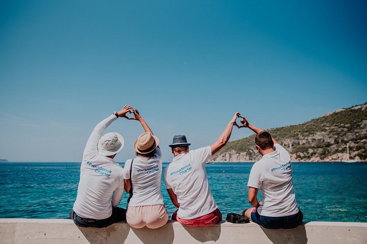 Tour en bateau rapide vers la Blue Cave, les lieux de Mamma Mia et l'île de Hvar depuis Trogir, Croatie, photo 9 | wizardtrip