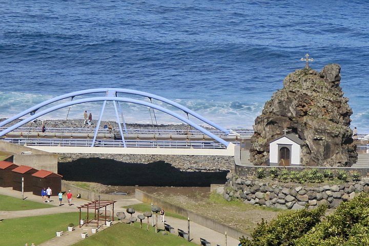 Explore Madeira's stunning northwest coast, including Porto Moniz volcanic pools and Fanal Forest, photo 20 | wizardtrip