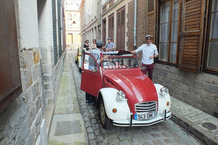 Tour Lille in een vintage 2CV cabriolet, verken de oude stad en bezienswaardigheden, foto 11 | wizardtrip