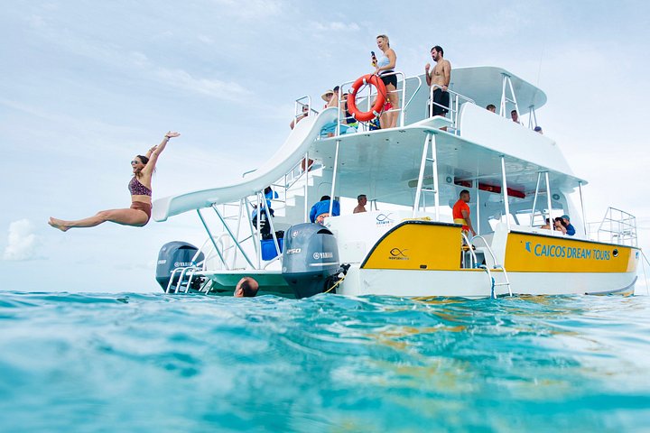 Nyt et halvdagscruise med båt i Providenciales, Turks & Caicos, med snorkling og øyutforskning, foto 7 | wizardtrip