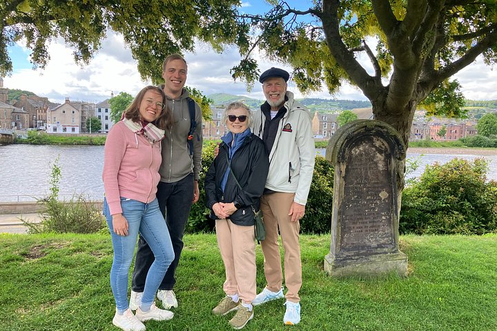 En guidad stadsvandring som utforskar de historiska höjdpunkterna i Inverness, Skottland, foto 17 | wizardtrip