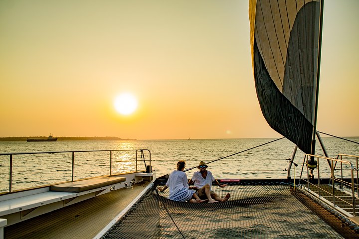 Profitez d'une croisière romantique au coucher du soleil à Carthagène, Colombie, avec vue sur la ville fortifiée, photo 6 | wizardtrip