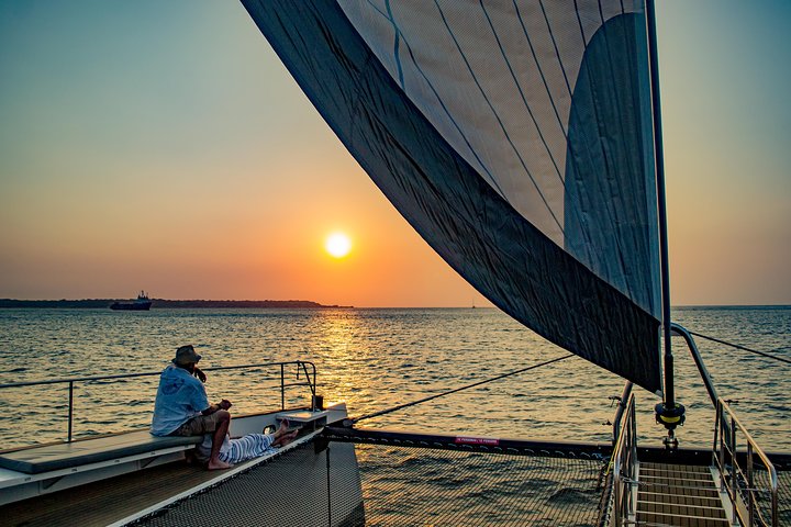 Profitez d'une croisière romantique au coucher du soleil à Carthagène, Colombie, avec vue sur la ville fortifiée, photo 7 | wizardtrip