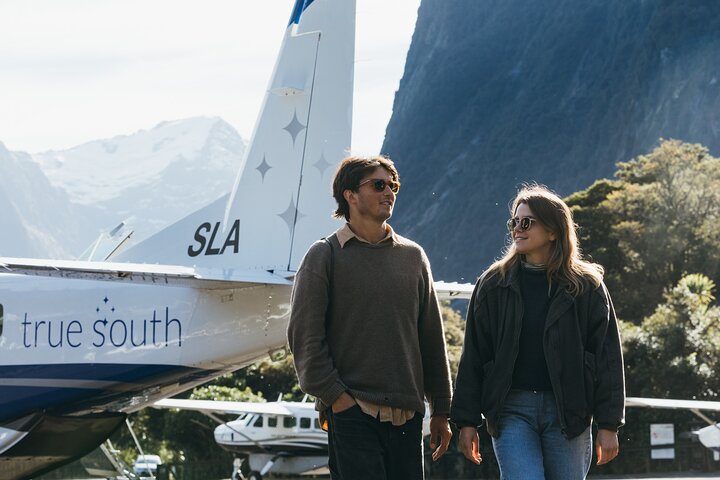Voo panorâmico e cruzeiro para Milford Sound a partir de Queenstown, Nova Zelândia, foto 10 | wizardtrip