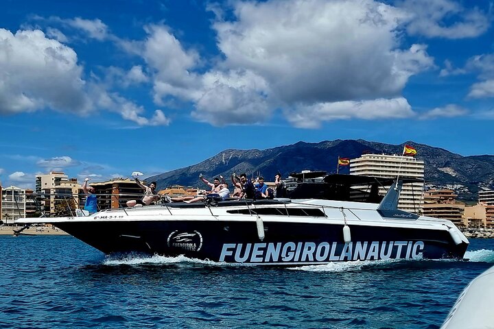 Nyd en naturskøn bådtur fra Fuengirola med mulighed for delfinobservation og inkluderede forfriskninger, foto 6 | wizardtrip