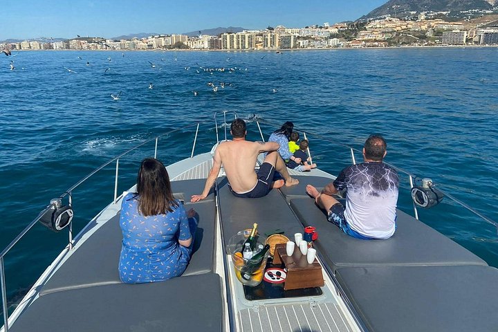 Nyd en naturskøn bådtur fra Fuengirola med mulighed for delfinobservation og inkluderede forfriskninger, foto 12 | wizardtrip