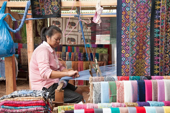 Passeio de dia inteiro às Cavernas Pak Ou e Cascatas Kuang Si a partir de Luang Prabang, foto 10 | wizardtrip