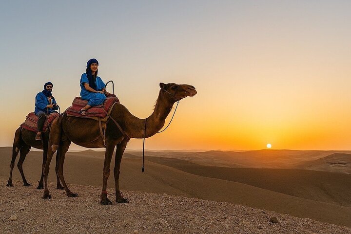 Experimente passeios de quadriciclo e camelo no Deserto de Agafay, perto de Marrakech, com um jantar show tradicional, foto 24 | wizardtrip