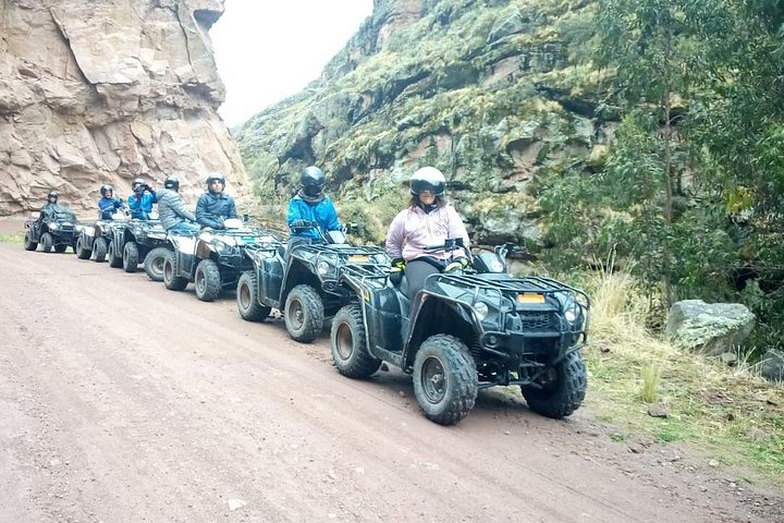 ペルーのレインボーマウンテンへのATVアドベンチャー。素晴らしい景観と野生動物が特徴です、写真33 | wizardtrip
