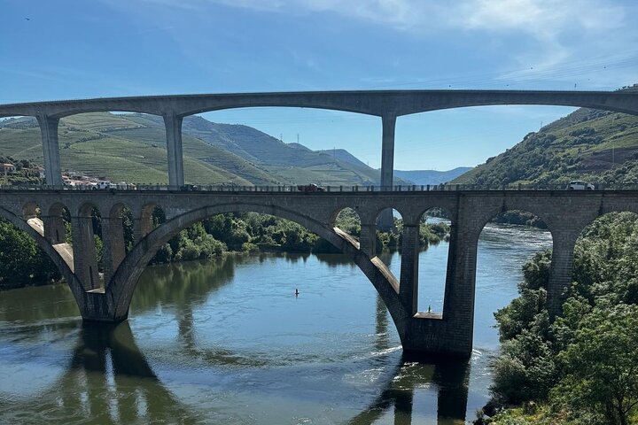 Scenic Douro Valley tour from Porto featuring vineyards, wine tasting, and river cruise, photo 17 | wizardtrip