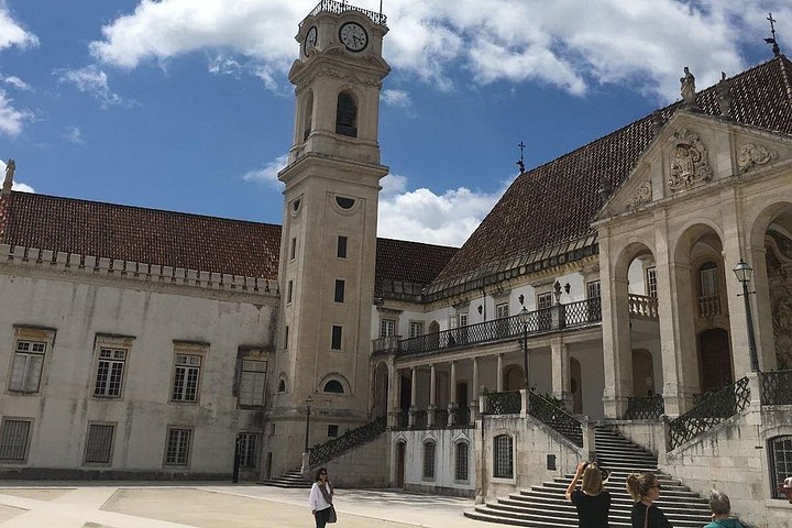 Naturskjønn enveis transport fra Porto til Lisboa med stopp i sjarmerende portugisiske byer som Aveiro og Óbidos, foto 28 | wizardtrip