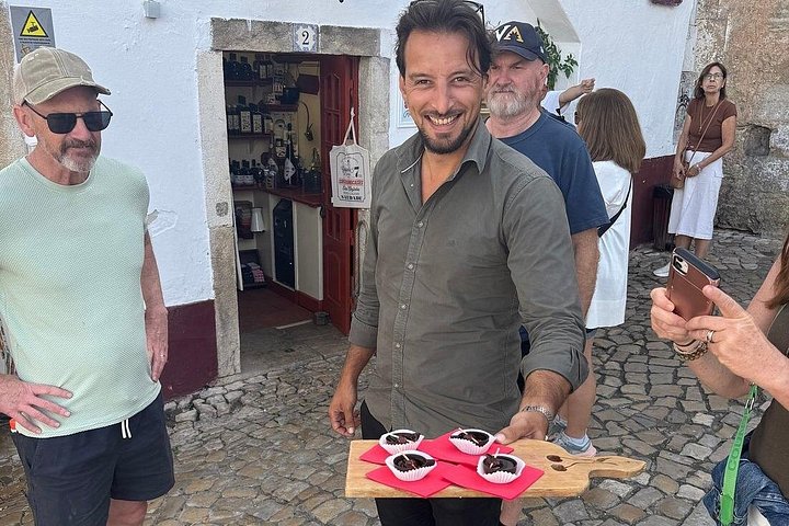 Naturskjønn enveis transport fra Porto til Lisboa med stopp i sjarmerende portugisiske byer som Aveiro og Óbidos, foto 50 | wizardtrip