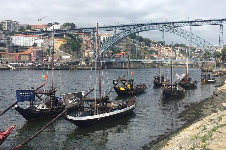 Scenic one-way private transfer from Lisbon to Porto, with stops in charming Portuguese towns, photo 13 | wizardtrip