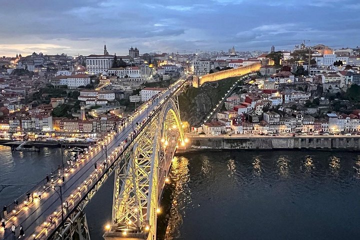 Scenic one-way private transfer from Lisbon to Porto, with stops in charming Portuguese towns, photo 31 | wizardtrip