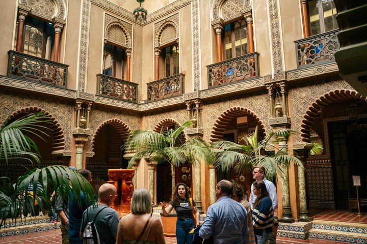Une visite gastronomique guidée à pied à Lisbonne, Portugal, avec des plats et des boissons locaux, photo 11 | wizardtrip