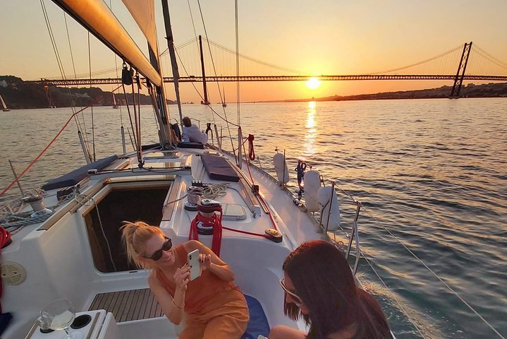 Lisbon Sunset Sailing with Portuguese Wine and History | wizardtrip