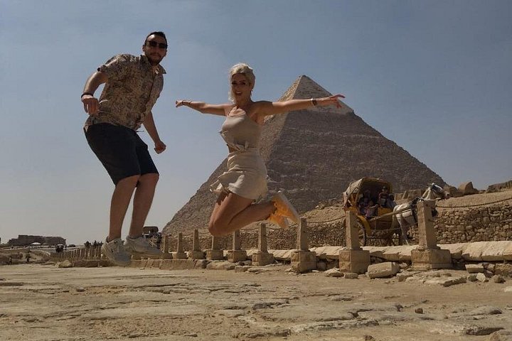 Visite privée d'une demi-journée des Pyramides de Gizeh et du Grand Sphinx avec un guide égyptologue au Caire, photo 28 | wizardtrip