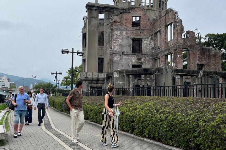 Hiroshima Peace Memorial Park och Atombombskupolen, en symbol för fred och minne, foto 7 | wizardtrip