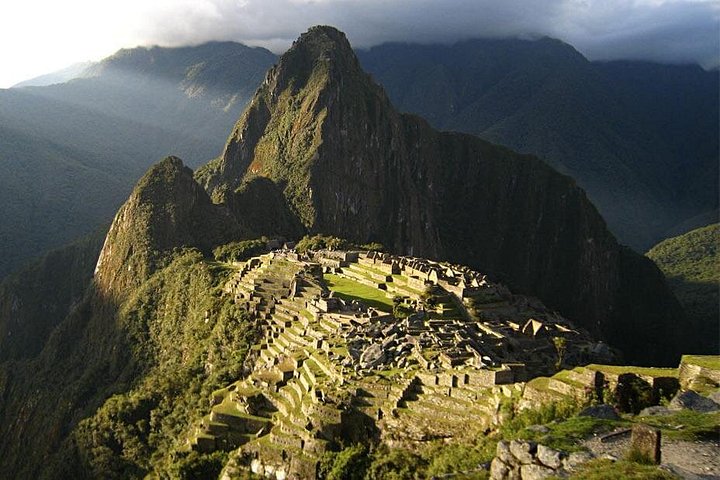 Full-day guided tour to the ancient Inca citadel of Machu Picchu from Cusco, Peru, photo 34 | wizardtrip