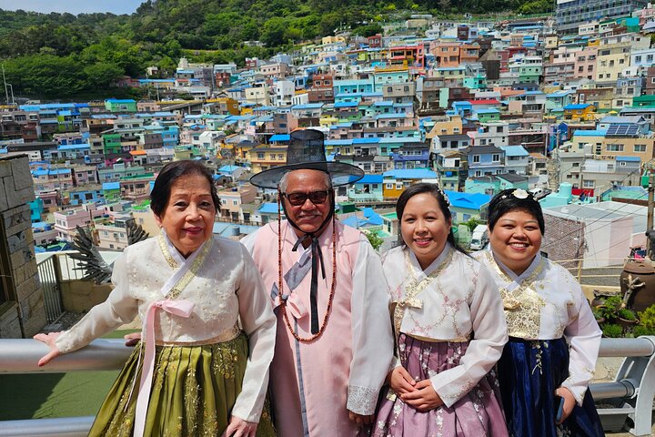 Private tour exploring Busan's landmarks like temples, markets, and coastal views, photo 15 | wizardtrip