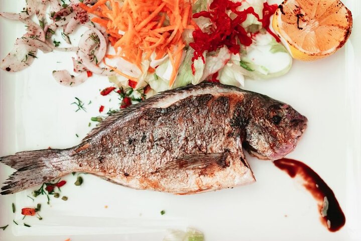 Goditi una lussuosa crociera con cena sul Bosforo di Istanbul, con viste mozzafiato e intrattenimento dal vivo, foto 22 | wizardtrip