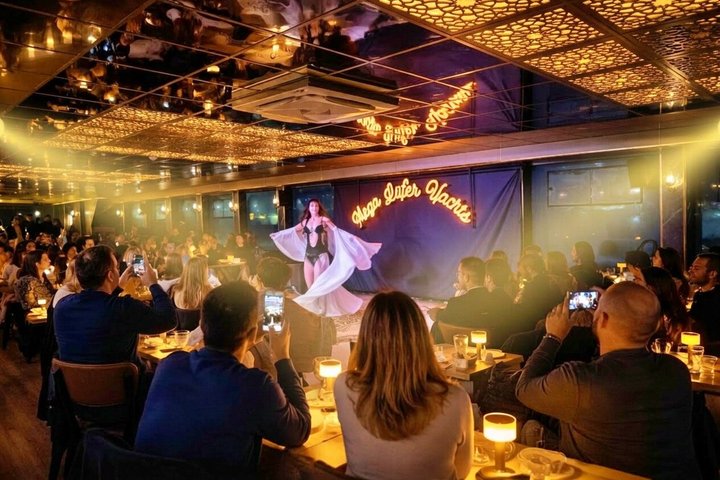 Goditi una lussuosa crociera con cena sul Bosforo di Istanbul, con viste mozzafiato e intrattenimento dal vivo, foto 31 | wizardtrip