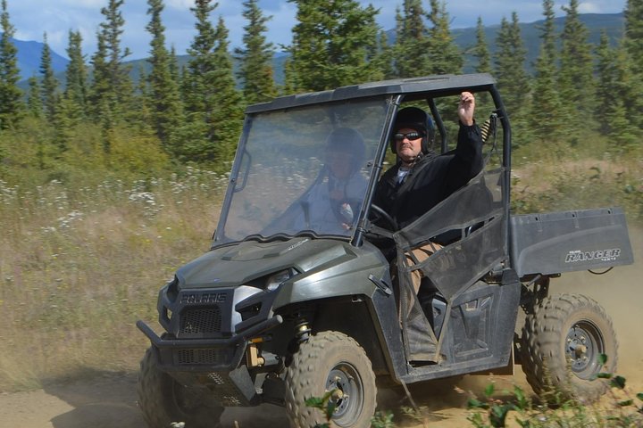 Aventura en ATV Side by Side por la Naturaleza de Alaska con Comida | wizardtrip