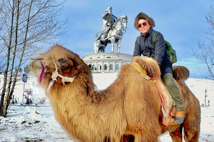 Ervaar de Mongoolse cultuur met het Genghis Khan standbeeld, Terelj Park, kamelenritten en adelaarsontmoetingen, foto 7 | wizardtrip