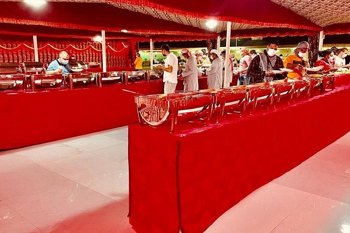 Erleben Sie eine aufregende VIP-Wüstensafari in Dubai mit Dune Bashing, Kamelritten und einem BBQ-Abendessen, Foto 7 | wizardtrip