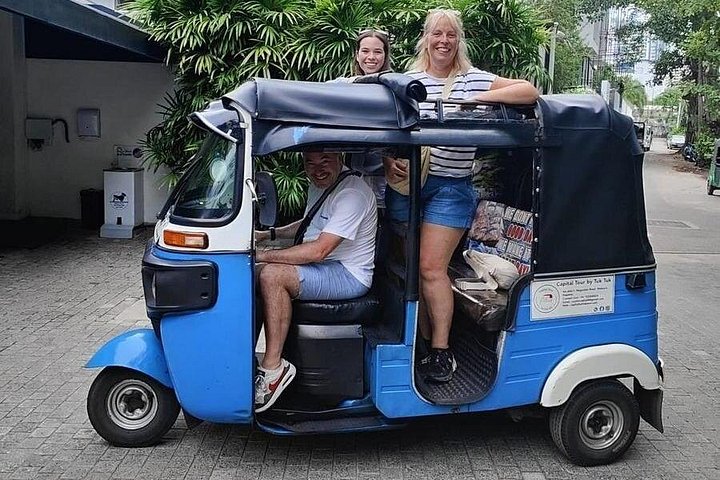 Explorez les rues et les monuments animés de Colombo en tuk-tuk, découvrez la riche culture et l'histoire de la ville, photo 26 | wizardtrip