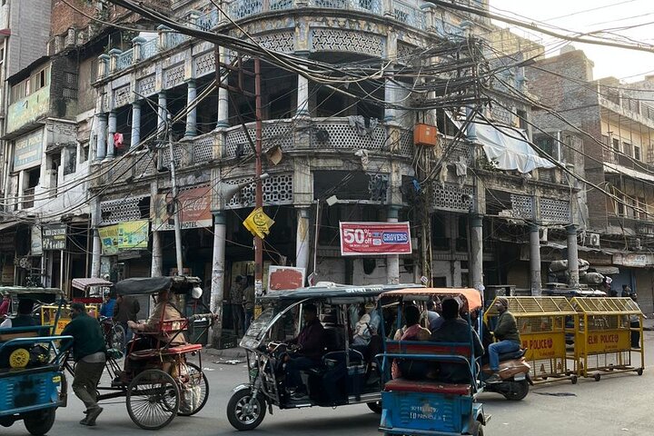 Um vibrante tour gastronômico e de patrimônio pelas ruas e mercados movimentados de Old Delhi, Índia, foto 15 | wizardtrip