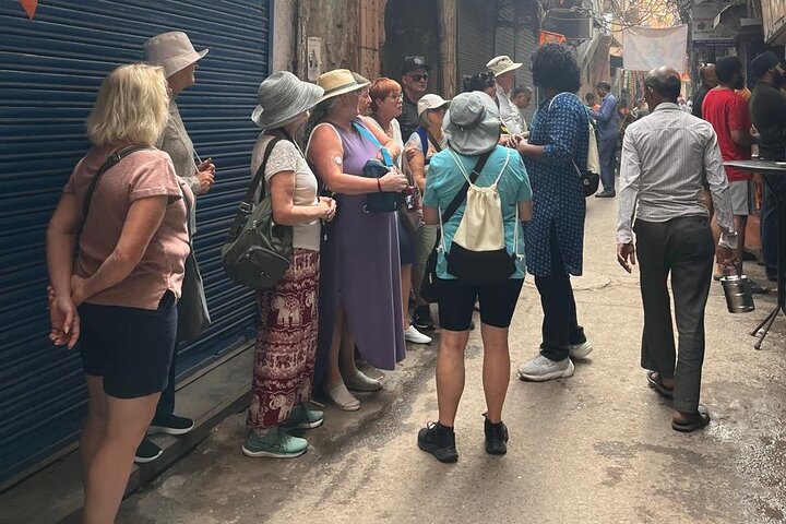 Um vibrante tour gastronômico e de patrimônio pelas ruas e mercados movimentados de Old Delhi, Índia, foto 19 | wizardtrip