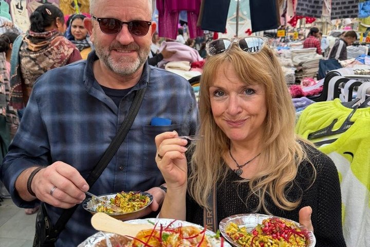 Um vibrante tour gastronômico e de patrimônio pelas ruas e mercados movimentados de Old Delhi, Índia, foto 24 | wizardtrip
