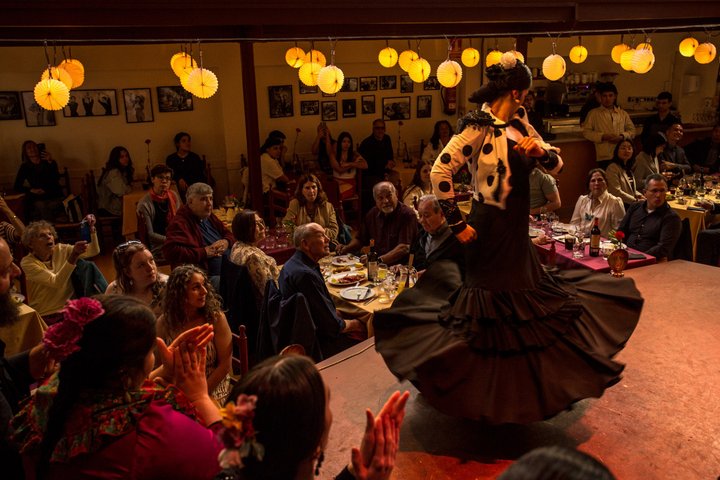 Ervaar een authentieke flamencoshow met diner bij Tablao de Carmen in het Poble Espanyol van Barcelona, foto 7 | wizardtrip
