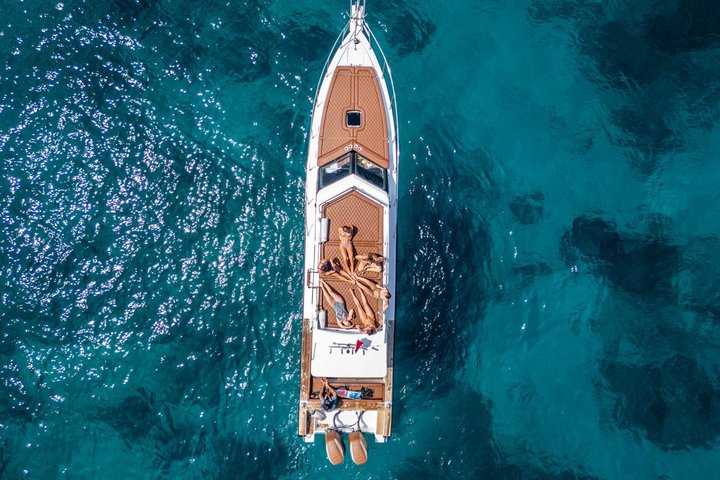 Dagtocht naar Nusa Penida vanaf Bali met snorkelen, mantaroggen, jacht en landtour, foto 34 | wizardtrip