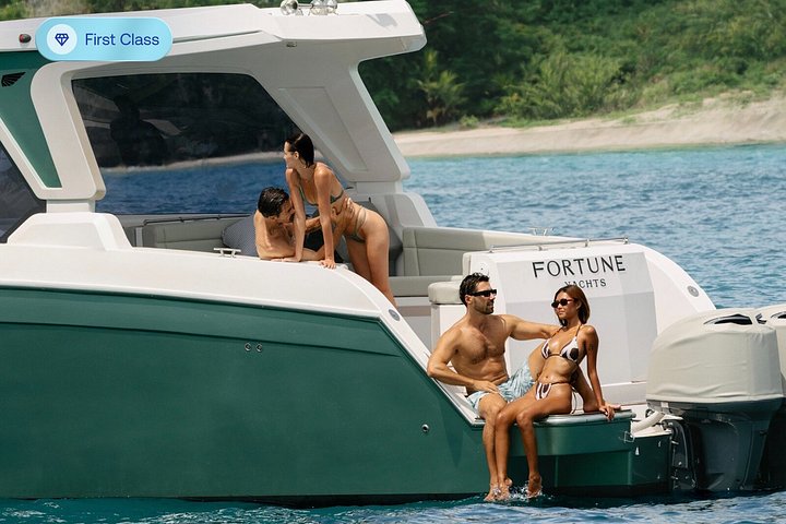 Privéjacht tour naar Nusa Penida voor snorkelen met manta's en genieten van mooie uitzichten, foto 11 | wizardtrip