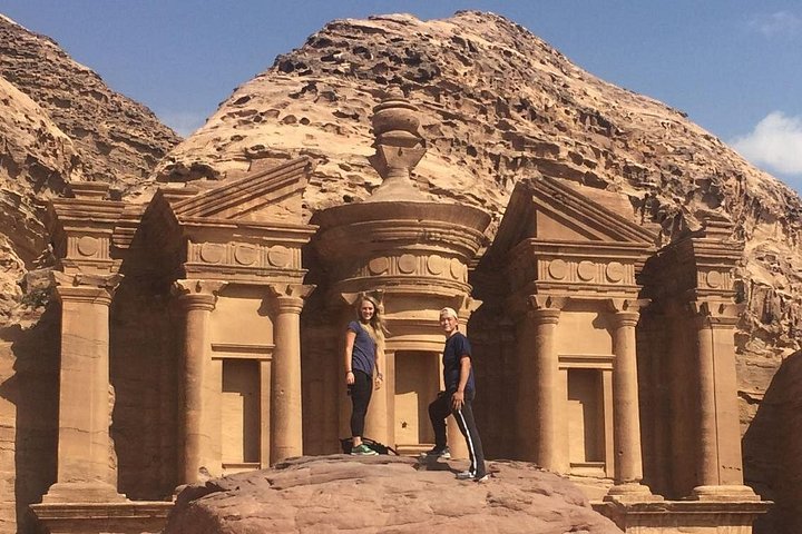 Zweitägige geführte Tour zu den Highlights Jordaniens, einschließlich Petra, der Wüste Wadi Rum und des Toten Meeres, Foto 8 | wizardtrip