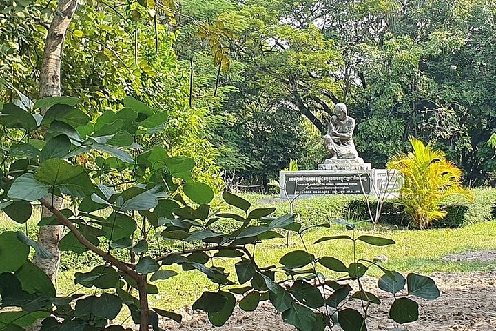 Historische rondleiding door de Killing Fields en het Tuol Sleng Genocide Museum in Phnom Penh, Cambodja, foto 27 | wizardtrip