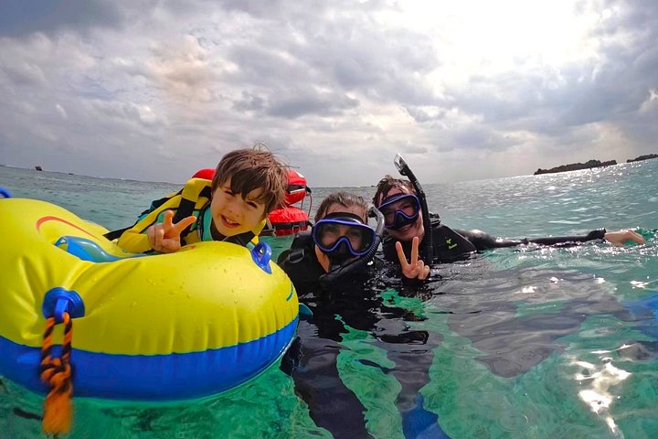 Schnorcheltour mit Meeresschildkröten in Miyakojima, Japan, mit Korallenriffen und tropischen Fischen, Foto 13 | wizardtrip