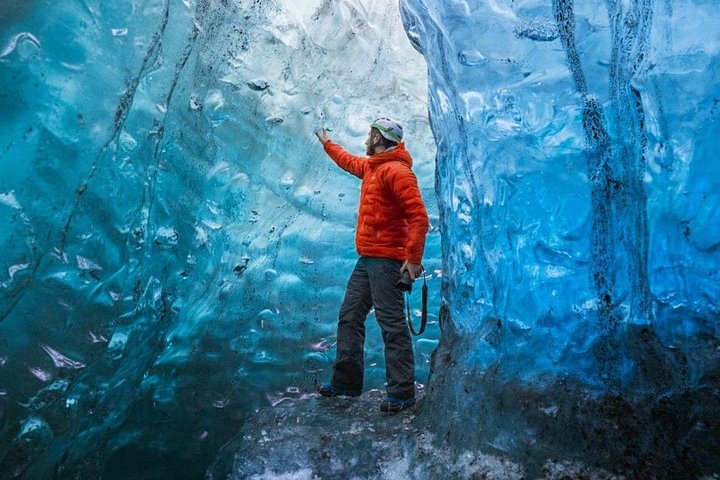 Utforsk en fantastisk naturlig isbre i Islands Vatnajökull nasjonalpark, tilgjengelig med super jeep, foto 8 | wizardtrip