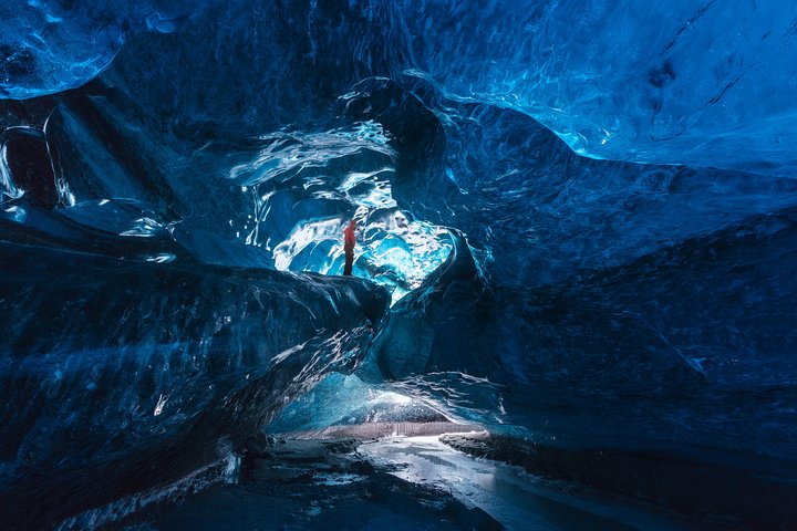 Utforsk en fantastisk naturlig isbre i Islands Vatnajökull nasjonalpark, tilgjengelig med super jeep, foto 10 | wizardtrip