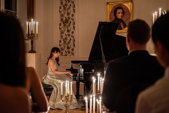 Genießen Sie ein klassisches Klavierkonzert mit Chopins Meisterwerken in einem eleganten Warschauer Konzertsaal, Foto 10 | wizardtrip