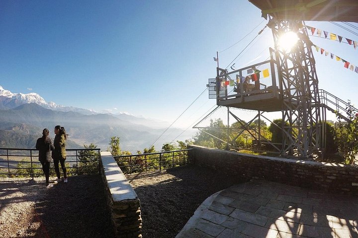 Découvrez le frisson de la tyrolienne la plus raide du monde à Pokhara, Népal, avec des vues imprenables sur les montagnes, photo 6 | wizardtrip