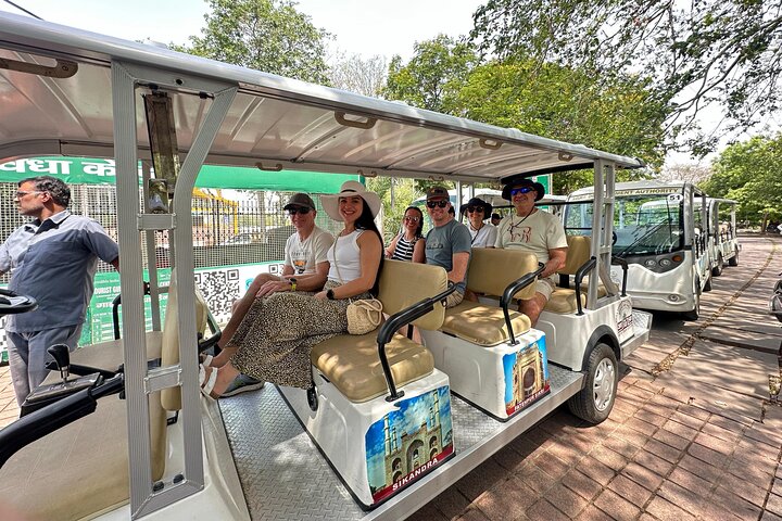 En privat dagstur til Taj Mahal og Agra Fort fra Delhi med eksprestog, inklusive frokost, foto 6 | wizardtrip