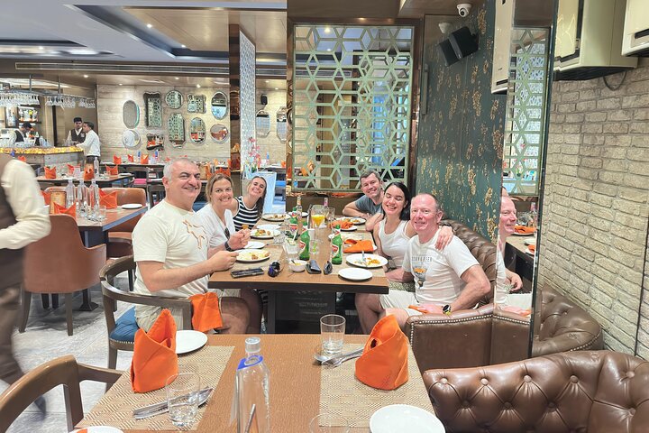 En privat dagstur til Taj Mahal og Agra Fort fra Delhi med eksprestog, inklusive frokost, foto 11 | wizardtrip