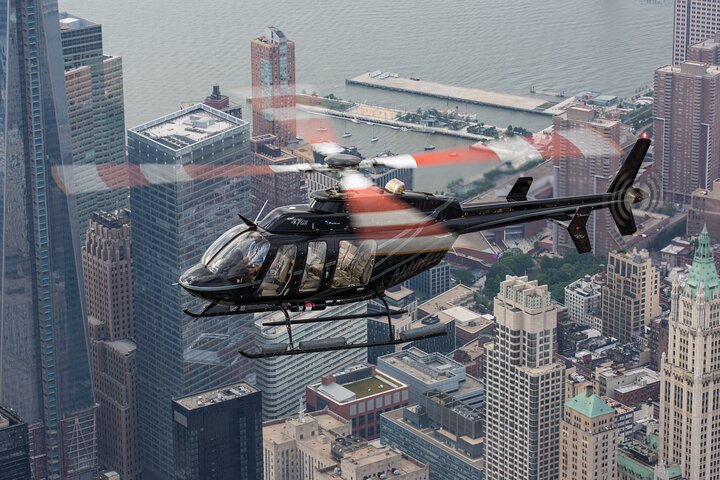 Ervaar een spannende helikoptervlucht over de iconische bezienswaardigheden van New York City, foto 8 | wizardtrip