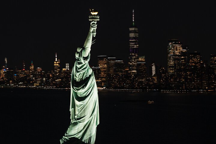Helikoptertour über die New Yorker Skyline mit Ausblicken aus der Luft auf Wahrzeichen, Foto 6 | wizardtrip