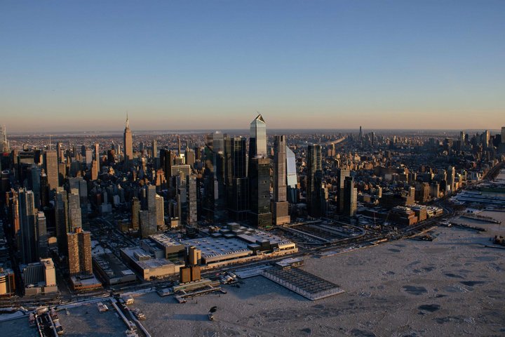 Helikoptertour über die New Yorker Skyline mit Ausblicken aus der Luft auf Wahrzeichen, Foto 10 | wizardtrip