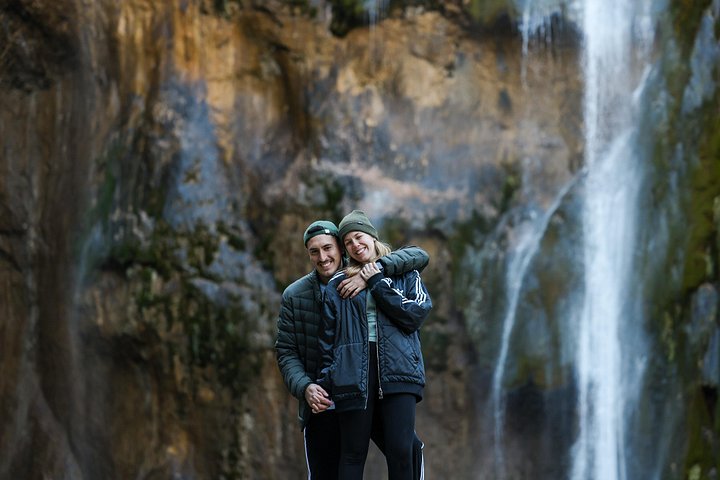 Geführte Tagestour zum Nationalpark Plitvicer Seen ab Zadar, Kroatien, mit Wasserfällen und Seen, Foto 18 | wizardtrip