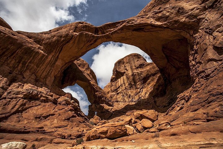 Udforsk den fantastiske naturskønhed i Moabs nationalparker, herunder Arches, Canyonlands og Dead Horse Point, foto 6 | wizardtrip